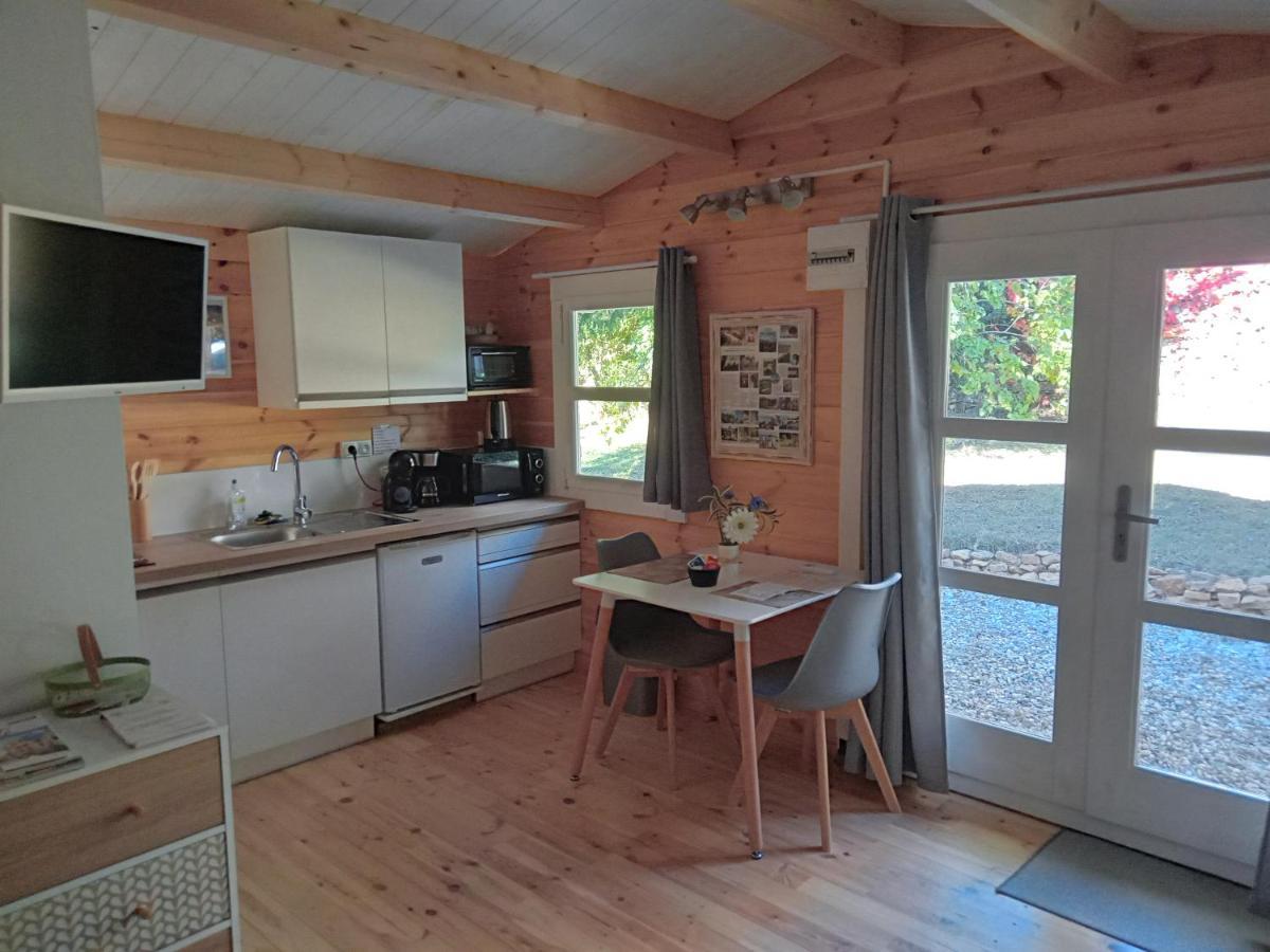 Chalet "Le Petit Olivier" Gites Appart 'Hotel L'Echappee Belle D'Aubenas Logement 2 Sur 3 Zewnętrze zdjęcie